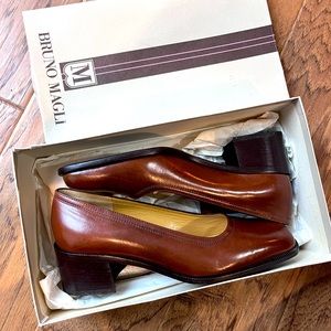 Bruno Magli Womens Leather Brown Heels Size 6.5